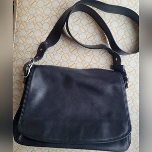 Coach 9332, black leather vintage shoulder and crossbody 2 way bag, metal charm